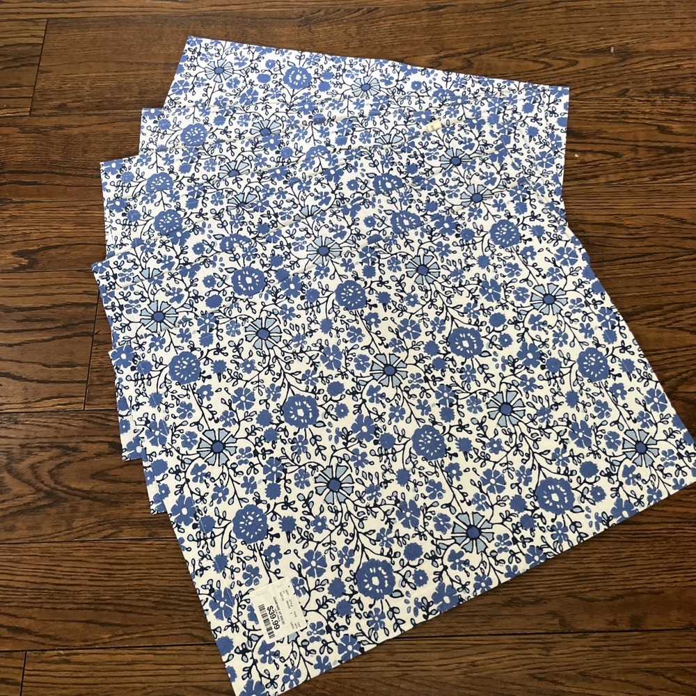 John Robshaw Textiles Juri Indigo 7 cloth PLACEMATS Cotton/Linen 14 x 19 in